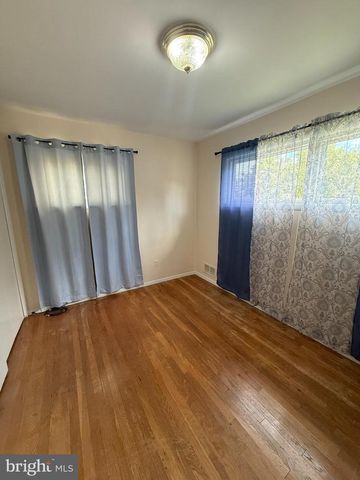 816 CROTHERS LN, Rockville, MD 20852