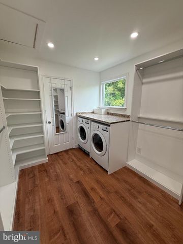 816 CROTHERS LN, Rockville, MD 20852