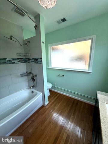 816 CROTHERS LN, Rockville, MD 20852