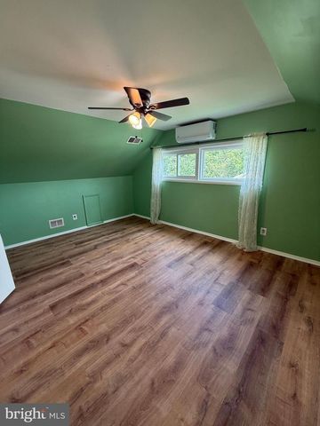 816 CROTHERS LN, Rockville, MD 20852