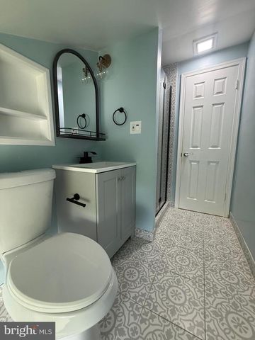 816 CROTHERS LN, Rockville, MD 20852
