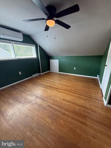 816 CROTHERS LN, Rockville, MD 20852