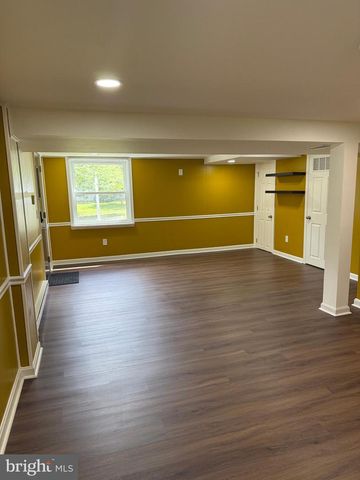 816 CROTHERS LN, Rockville, MD 20852