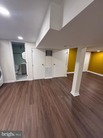 816 CROTHERS LN, Rockville, MD 20852