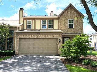 4590 Topaz Drive, Hoffman Estates, IL 60192