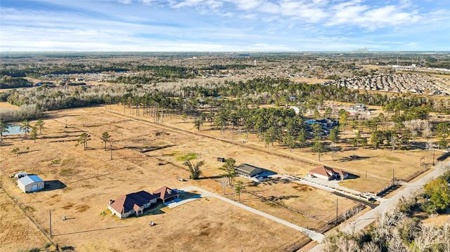 1018 Kennings Road, Crosby, TX 77532