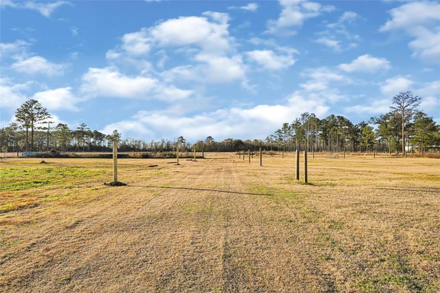 1018 Kennings Road, Crosby, TX 77532