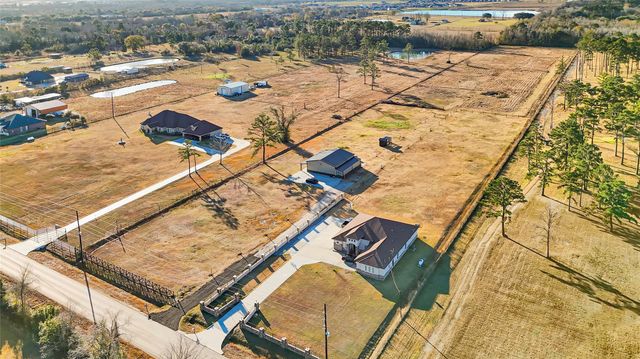 1018 Kennings Road, Crosby, TX 77532