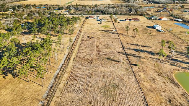 1018 Kennings Road, Crosby, TX 77532