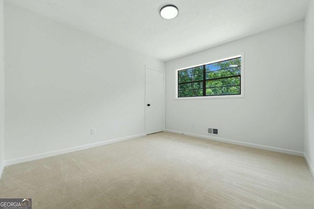411 Hunters Lane, Woodstock, GA 30189