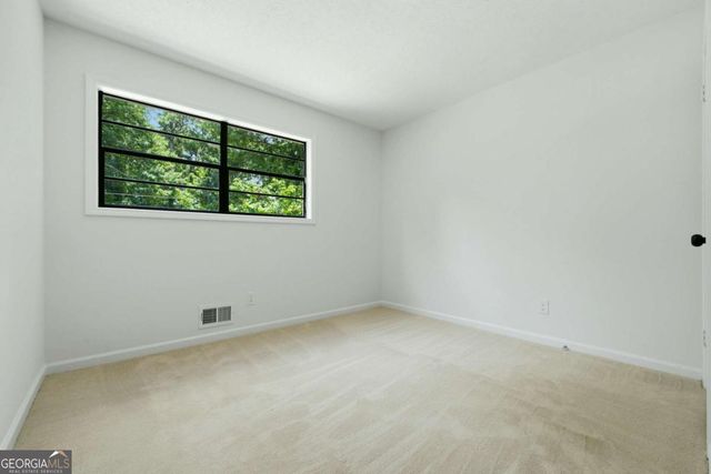 411 Hunters Lane, Woodstock, GA 30189
