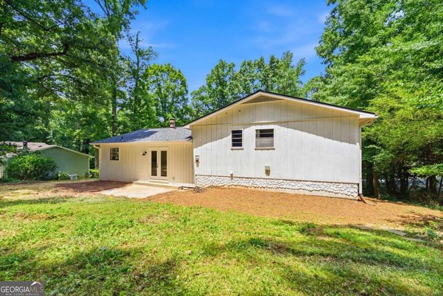 411 Hunters Lane, Woodstock, GA 30189