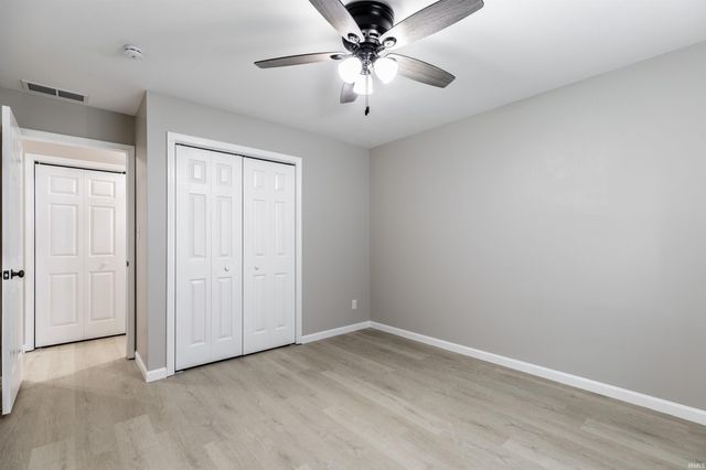 8833 Idaho Drive, Newburgh, IN 47630
