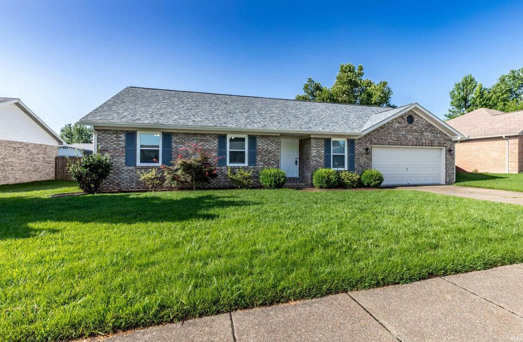 8833 Idaho Drive, Newburgh, IN 47630