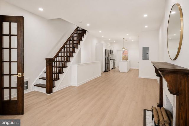 1519 N DOVER ST, Philadelphia, PA 19121