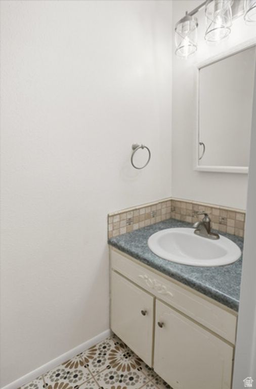 Image 18 of property listing at 3987 WESTWIND CT, Riverdale, UT 84405