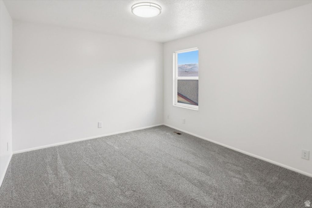 Image 27 of property listing at 3987 WESTWIND CT, Riverdale, UT 84405