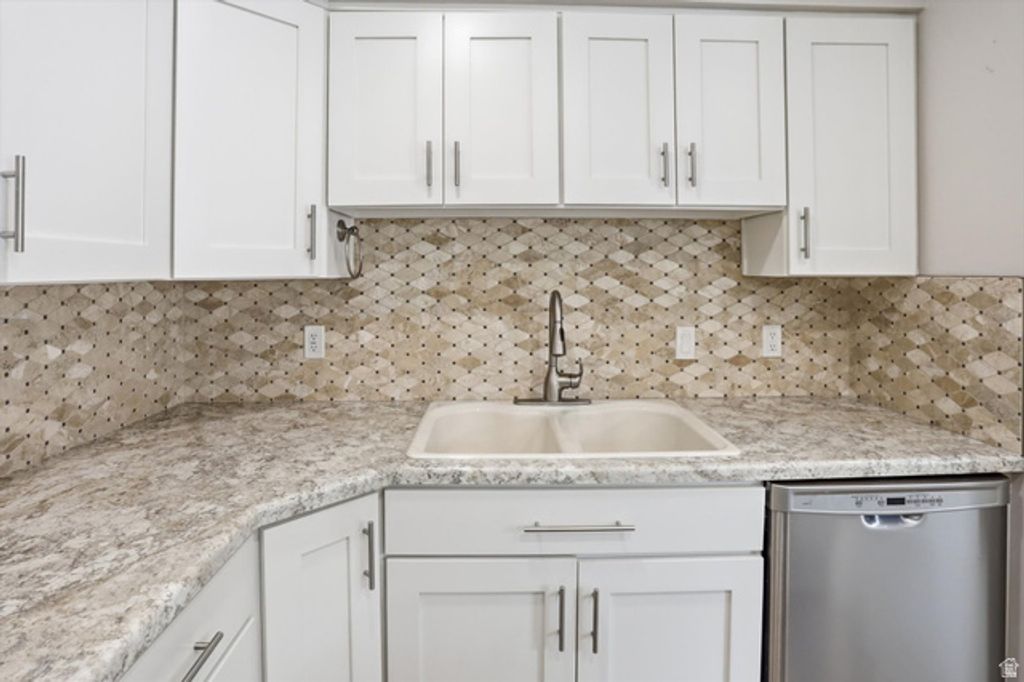 Image 10 of property listing at 3987 WESTWIND CT, Riverdale, UT 84405
