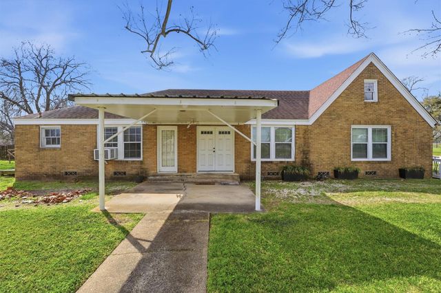 403 S Velasco Street, Angleton, TX 77515