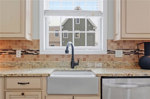 200 Venango Trl, Marshall, PA 16046