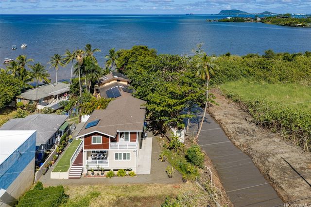 47-653D Kamehameha Highway, Kaneohe, HI 96744