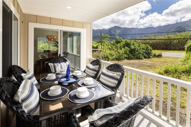 47-653D Kamehameha Highway, Kaneohe, HI 96744