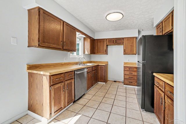 6129 Weiss Street, Saginaw Twp, MI 48603