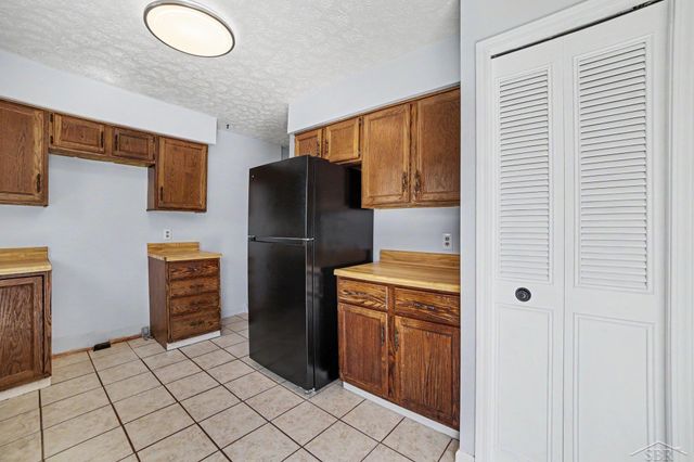6129 Weiss Street, Saginaw Twp, MI 48603