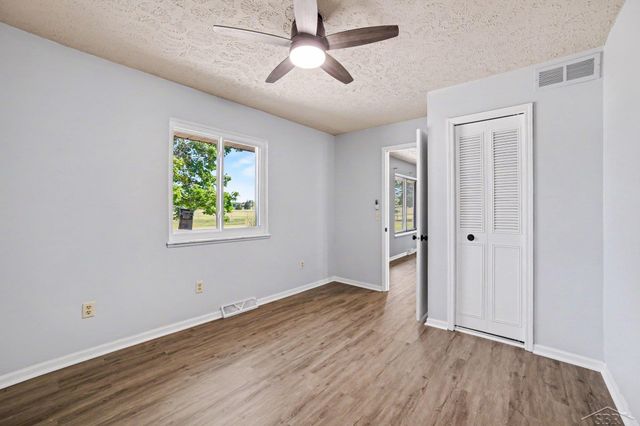 6129 Weiss Street, Saginaw Twp, MI 48603