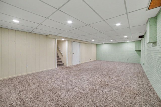 6129 Weiss Street, Saginaw Twp, MI 48603