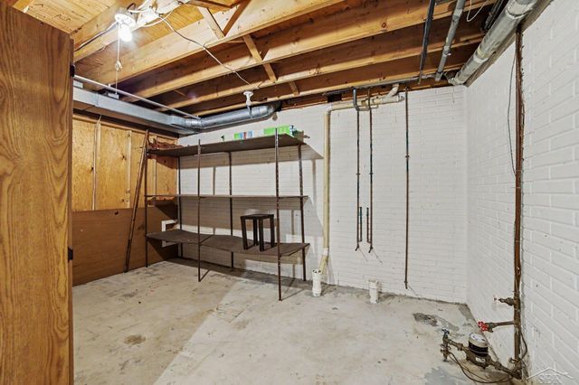 6129 Weiss Street, Saginaw Twp, MI 48603
