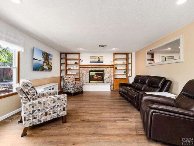 13 Swift Arrow Court, Pueblo, CO 81001
