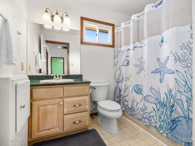 13 Swift Arrow Court, Pueblo, CO 81001