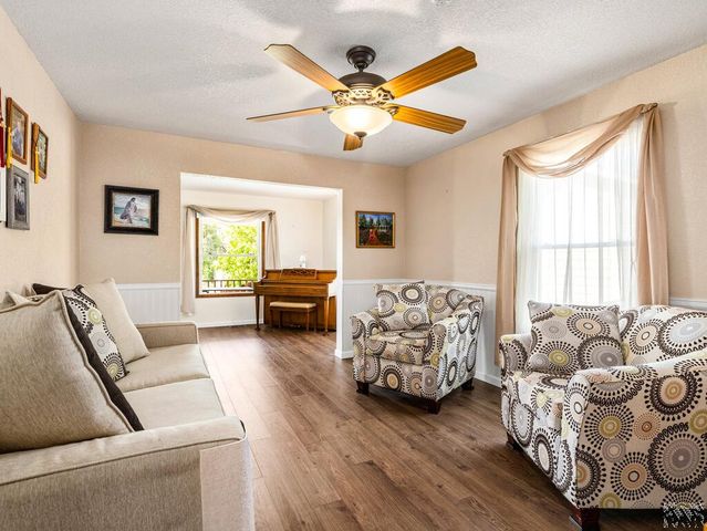 13 Swift Arrow Court, Pueblo, CO 81001