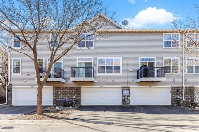 727 2nd Street NE, Hopkins, MN 55343