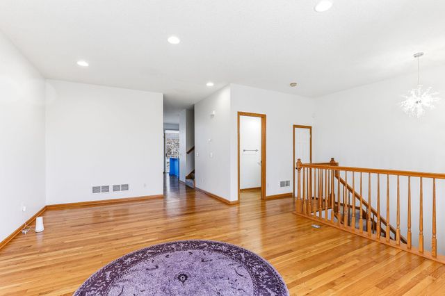 727 2nd Street NE, Hopkins, MN 55343
