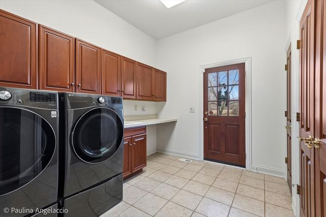 12 Bridlewood Trail, South Barrington, IL 60010