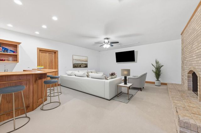 12 Bridlewood Trail, South Barrington, IL 60010