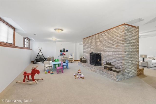 12 Bridlewood Trail, South Barrington, IL 60010