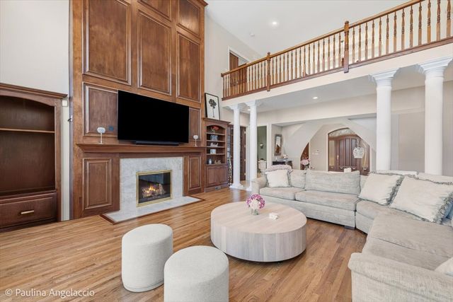 12 Bridlewood Trail, South Barrington, IL 60010