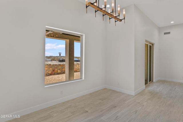 820 Acton Street, Horizon City, TX 79928