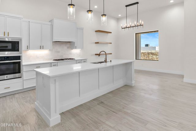 820 Acton Street, Horizon City, TX 79928