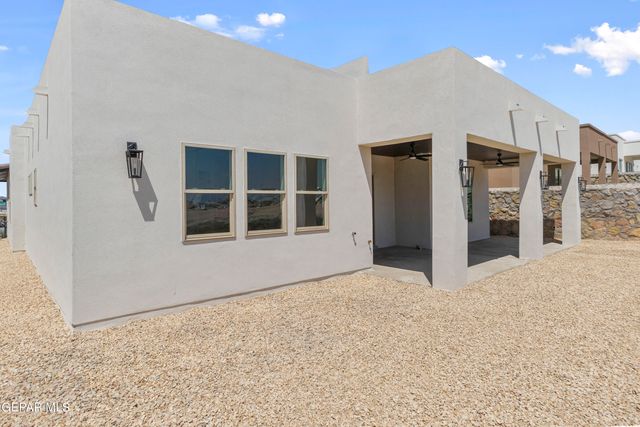 820 Acton Street, Horizon City, TX 79928