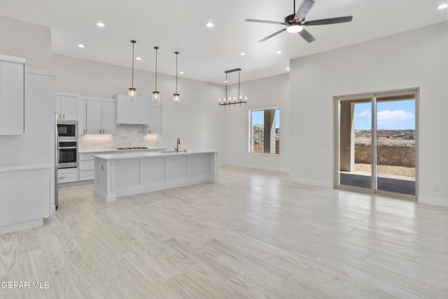 820 Acton Street, Horizon City, TX 79928