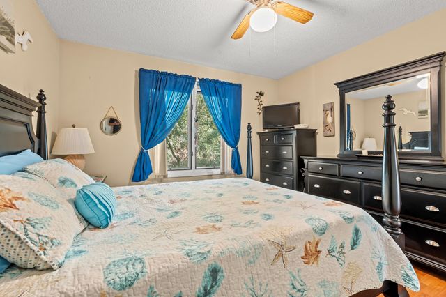 308 Killarney Dr., Myrtle Beach, SC 29588