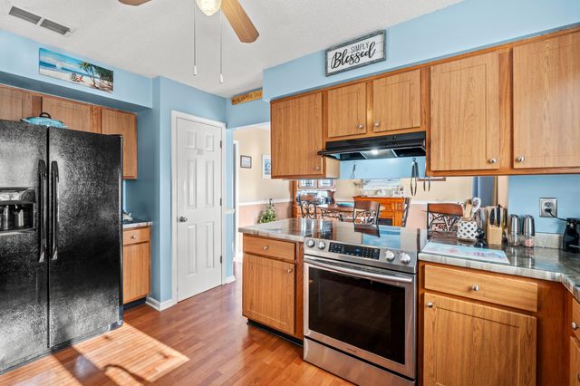 308 Killarney Dr., Myrtle Beach, SC 29588