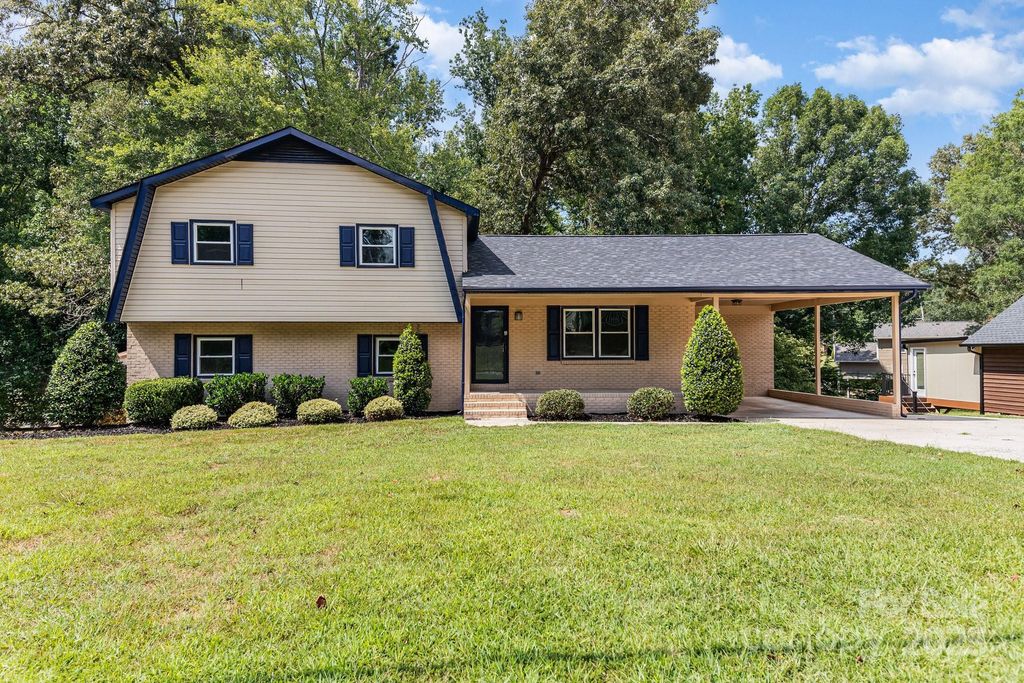 2642 Providence Drive, Gastonia, NC 28052