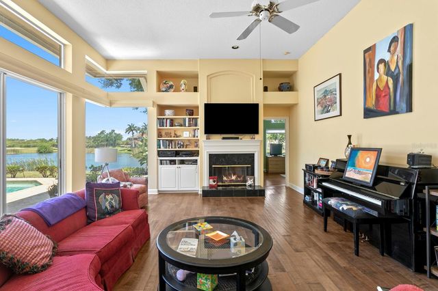 7361 WATERSILK DRIVE, Pinellas Park, FL 33782