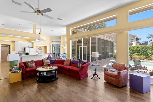 7361 WATERSILK DRIVE, Pinellas Park, FL 33782