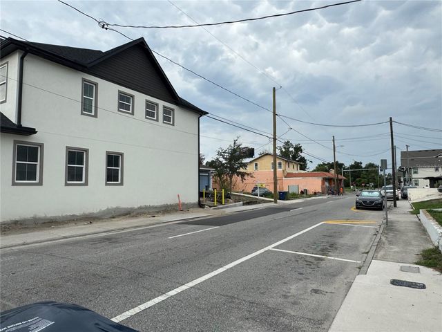 2213 E COLUMBUS DRIVE, Tampa, FL 33605